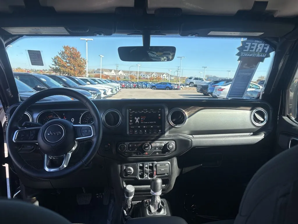2022 Jeep Wrangler Unlimited Sahara - Photo 39