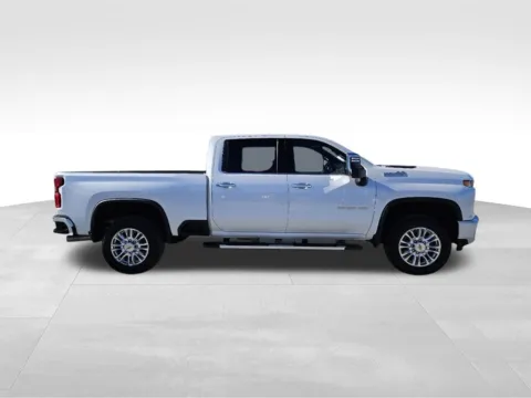 More photos of 2022 Chevrolet Silverado 2500HD High Country at Gregg Young Chevrolet Of Plattsmouth, NE