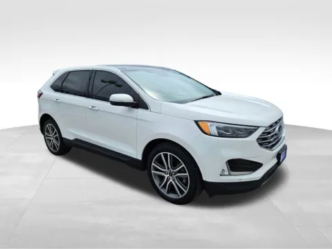 More photos of 2022 Ford Edge Titanium at Gregg Young Chevrolet Of Plattsmouth, NE