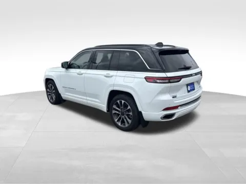 More photos of 2024 Jeep Grand Cherokee Overland at Gregg Young Chevrolet Of Plattsmouth, NE