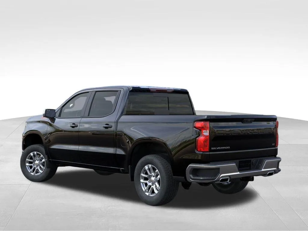 2026 Chevrolet Silverado 1500 LT photo 2