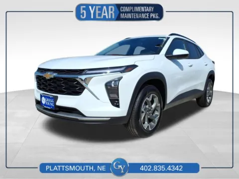 White 2025 Chevrolet Trax LT for sale in Plattsmouth, NE