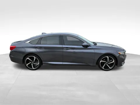 More photos of 2018 Honda Accord Sport at Gregg Young Chevrolet Of Plattsmouth, NE