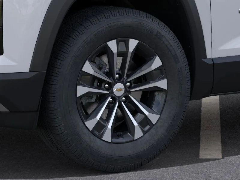 2026 Chevrolet Equinox LT photo 4