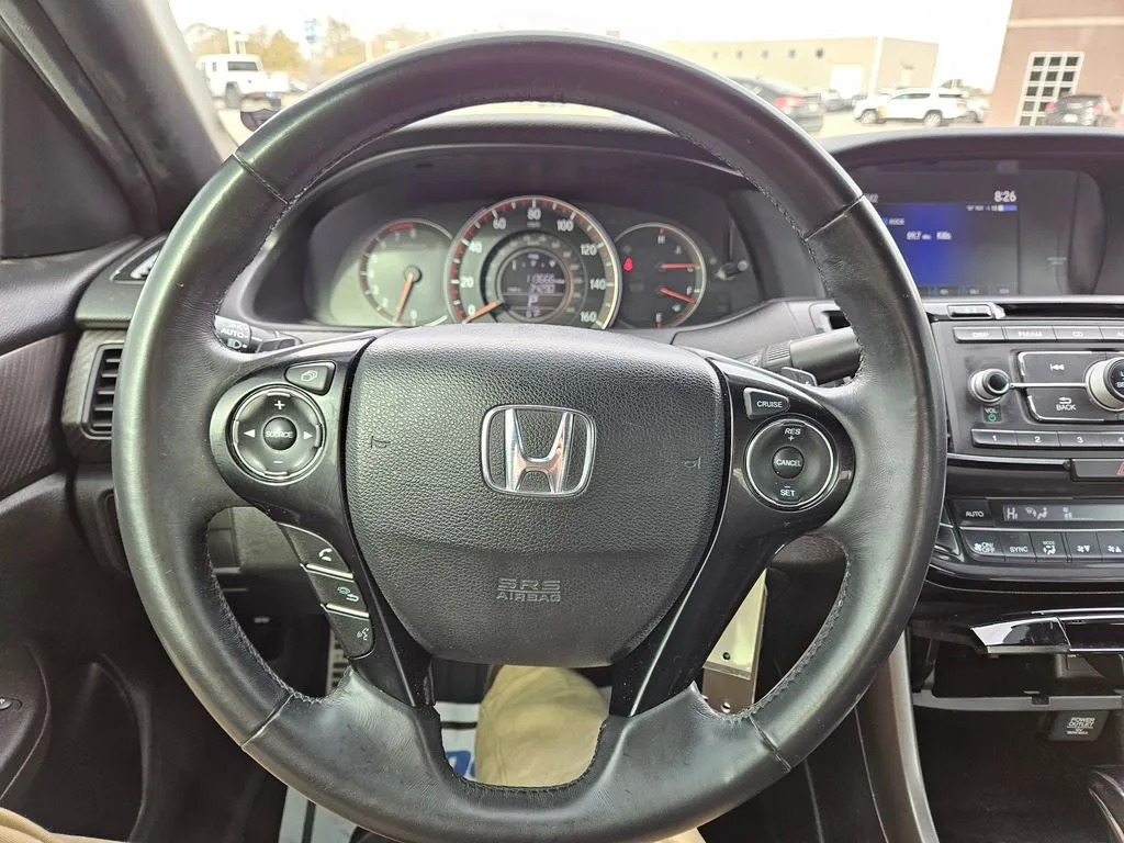 2016 Honda Accord Sport photo 4