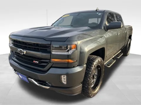Another view of 2018 Chevrolet Silverado 1500 LT for sale in Newton, IA at Gregg Young of Newton