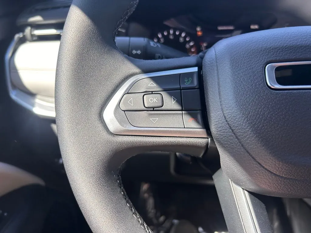2026 Jeep Compass Limited - Photo 17