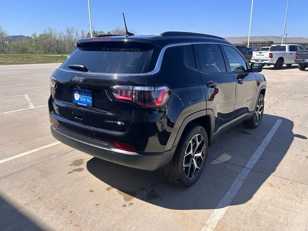 2026 Jeep Compass Limited - Photo 6