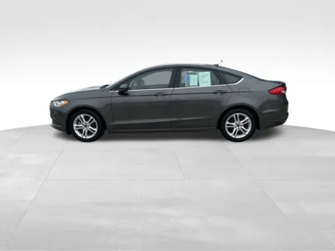 More photos of 2018 Ford Fusion SE at Gregg Young of Newton, IA
