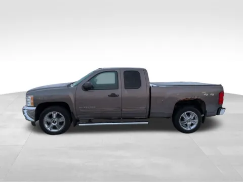 More photos of 2012 Chevrolet Silverado 1500 LT at Gregg Young of Newton, IA