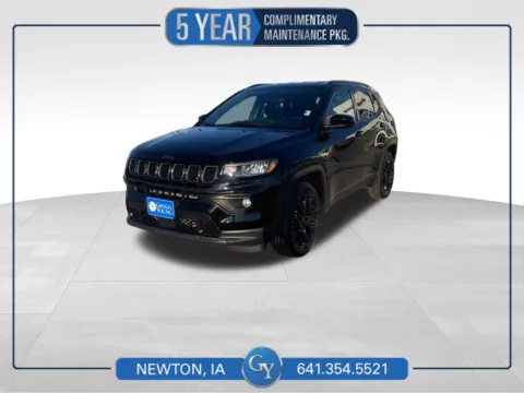 Black 2026 Jeep Compass Latitude for sale in Newton, IA
