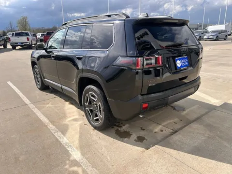 Another view of 2026 Jeep Cherokee Limited for sale in Newton, IA at Gregg Young of Newton