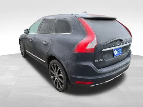 More photos of 2015 Volvo XC60 T6 at Gregg Young of Newton, IA