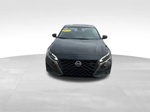 Another view of 2024 Nissan Altima 2.5 SR for sale in Newton, IA at Gregg Young of Newton