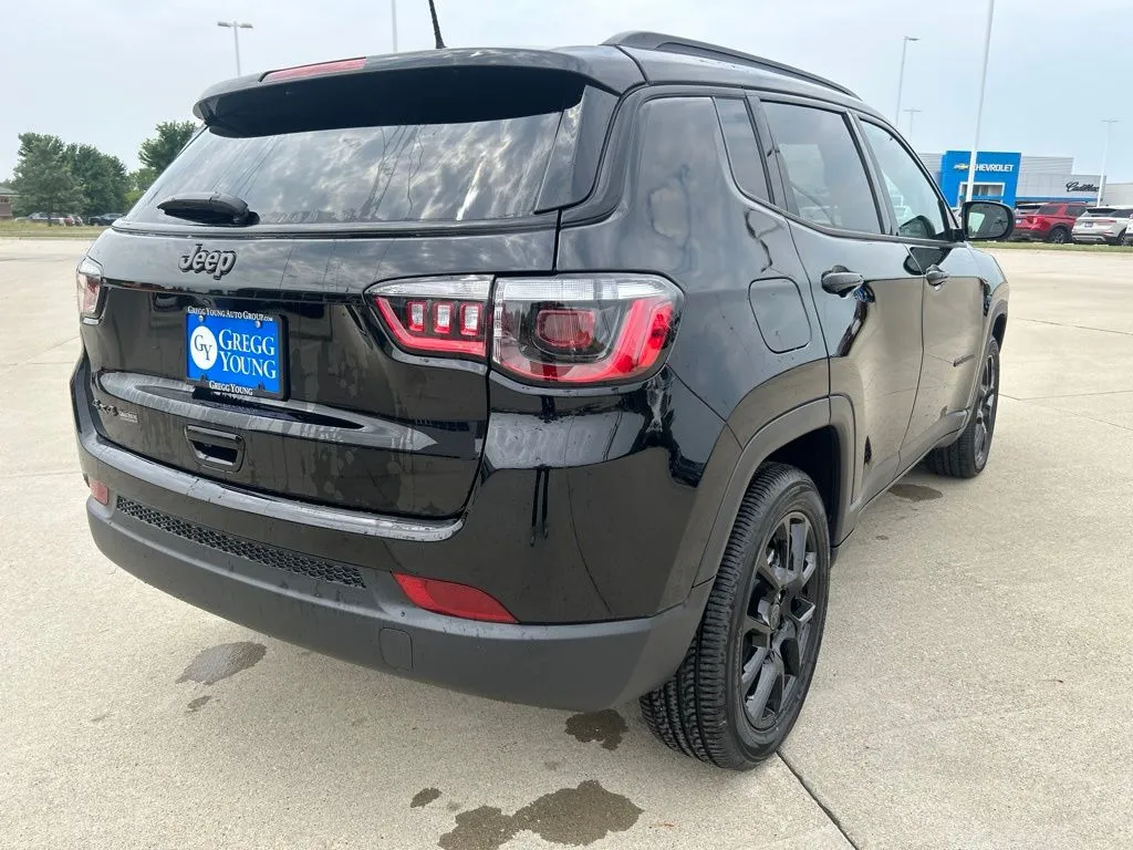 2026 Jeep Compass Altitude - Photo 6