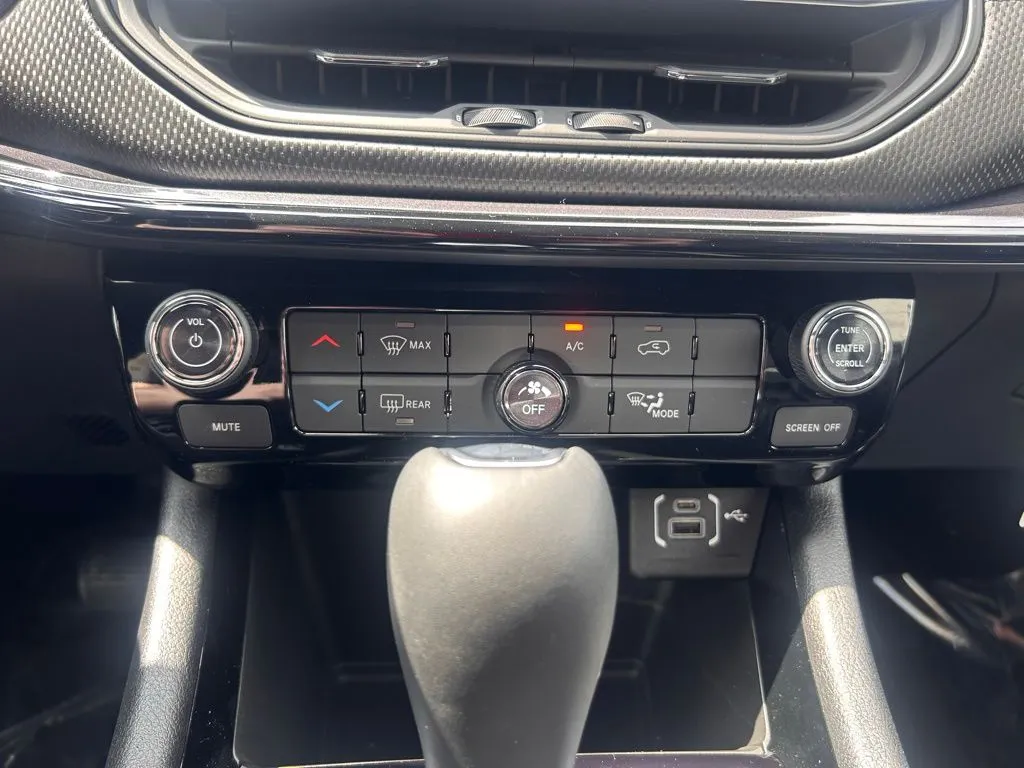2026 Jeep Compass Altitude - Photo 23