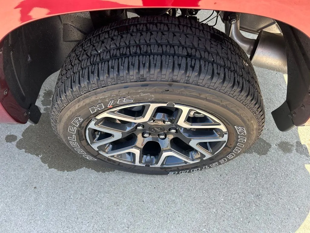2026 RAM 1500 Laramie - Photo 32