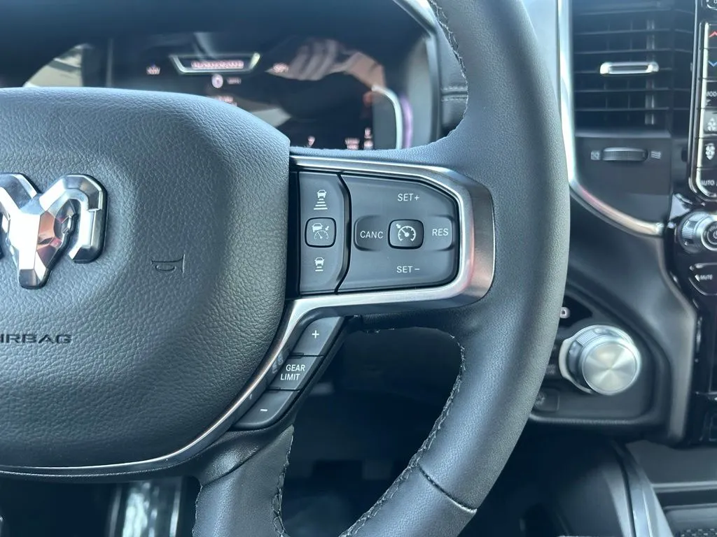 2026 RAM 1500 Laramie - Photo 19