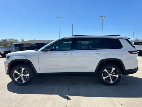 Photos of 2026 Jeep Grand Cherokee L Limited for sale in Newton, IA at Gregg Young of Newton