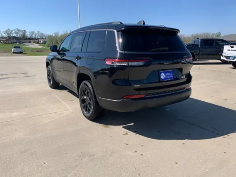 Photos of 2026 Jeep Grand Cherokee L Laredo for sale in Newton, IA at Gregg Young of Newton