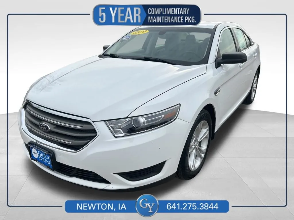 2019 Ford Taurus SE for sale in Newton, IA