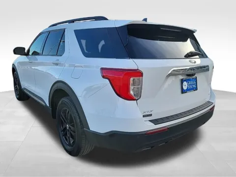 More photos of 2023 Ford Explorer XLT at Gregg Young of Newton, IA