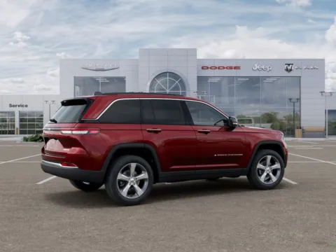 More photos of 2026 Jeep Grand Cherokee Limited at Gregg Young of Newton, IA