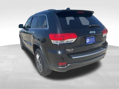 More photos of 2017 Jeep Grand Cherokee Limited at Gregg Young of Newton, IA