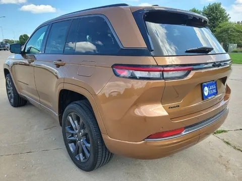Another view of 2026 Jeep Grand Cherokee Limited Reserve for sale in Newton, IA at Gregg Young of Newton