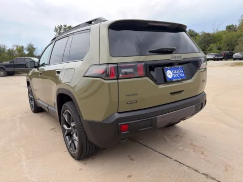 Another view of 2026 Jeep Cherokee Overland for sale in Newton, IA at Gregg Young of Newton