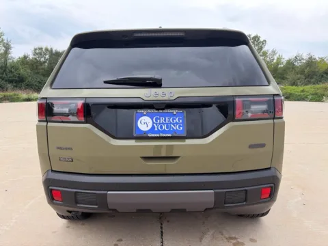 More photos of 2026 Jeep Cherokee Overland at Gregg Young of Newton, IA