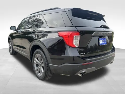 More photos of 2024 Ford Explorer XLT at Gregg Young of Newton, IA