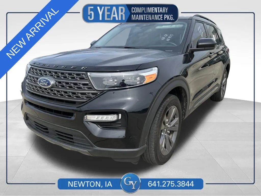Black 2024 Ford Explorer XLT for sale in Newton, IA