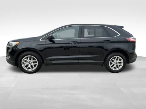 Another view of 2024 Ford Edge SEL for sale in Newton, IA at Gregg Young of Newton