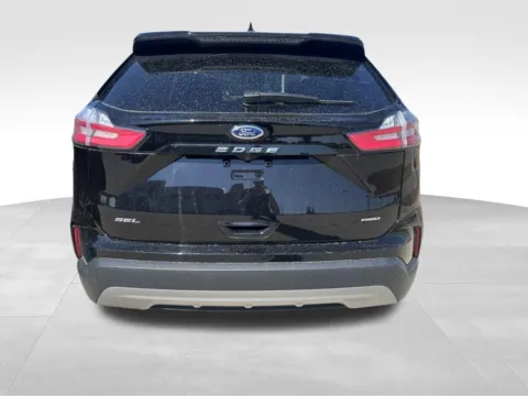 More photos of 2024 Ford Edge SEL at Gregg Young of Newton, IA