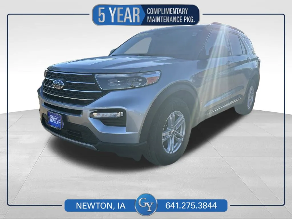 Silver 2023 Ford Explorer XLT for sale in Newton, IA