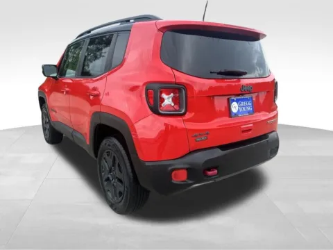 More photos of 2018 Jeep Renegade Trailhawk at Gregg Young of Newton, IA