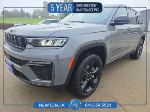 Gray 2027 Jeep Grand Cherokee L Limited for sale in Newton, IA