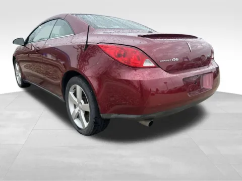 More photos of 2009 Pontiac G6 GT at Gregg Young of Newton, IA