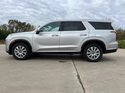 Another view of 2025 Hyundai Palisade SEL for sale in Newton, IA at Gregg Young of Newton