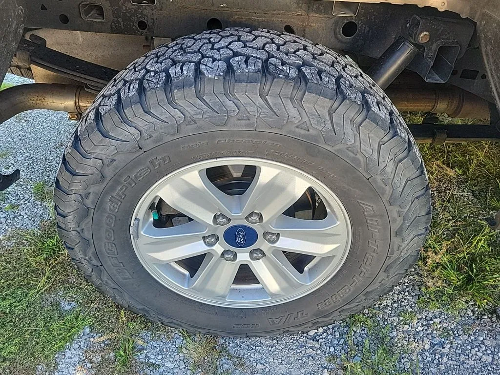 2018 Ford F-150 XLT photo 4