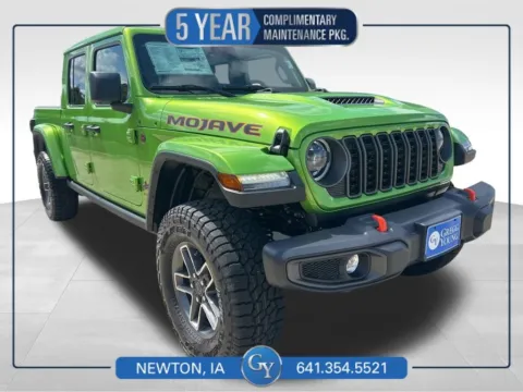 Green 2025 Jeep Gladiator Mojave for sale in Newton, IA