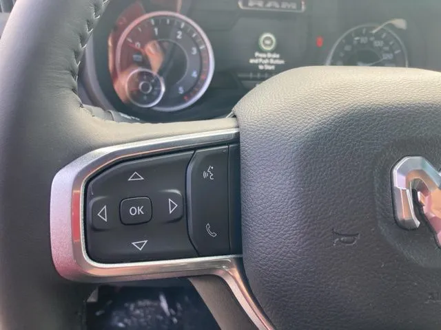 2024 Ram 2500 Laramie photo 4