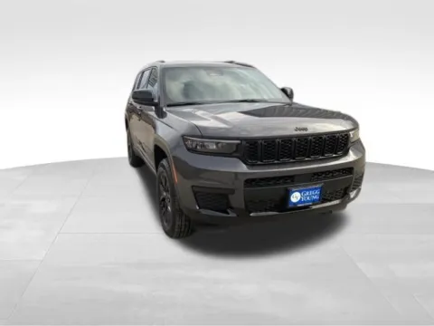 Photos of 2025 Jeep Grand Cherokee L Altitude X for sale in Newton, IA at Gregg Young of Newton