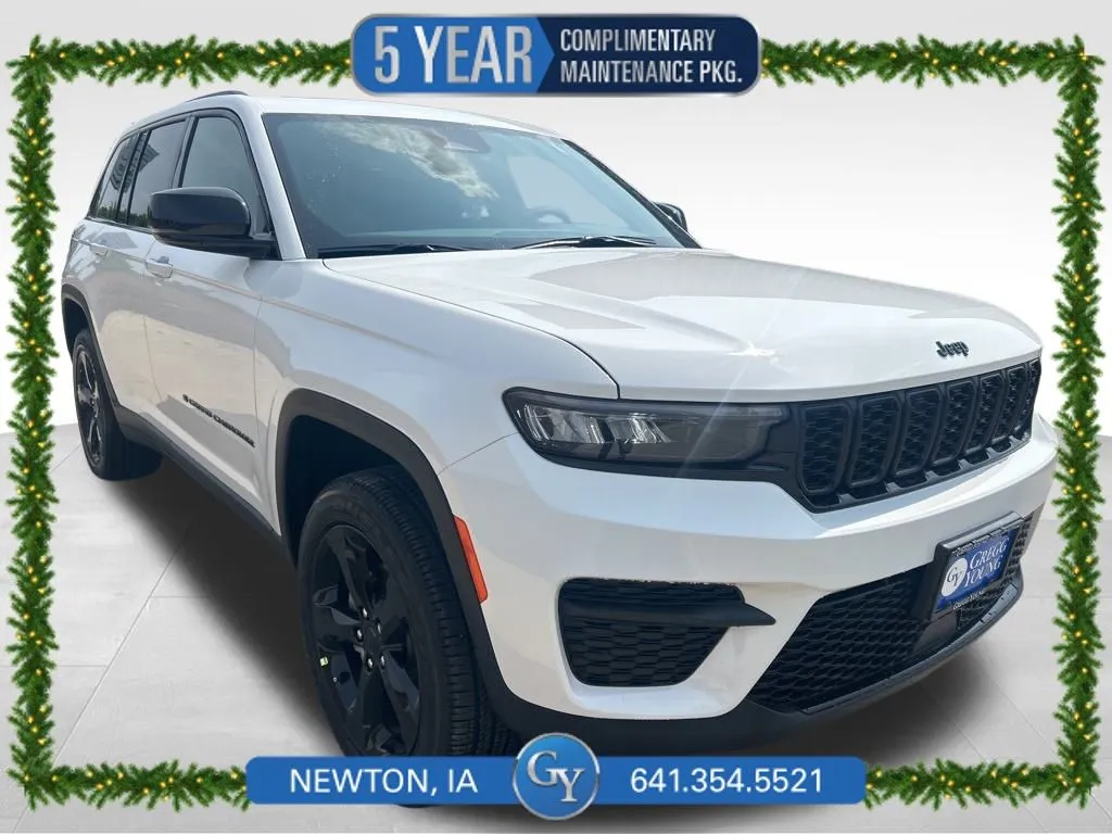 2025 Jeep Grand Cherokee Altitude's photo