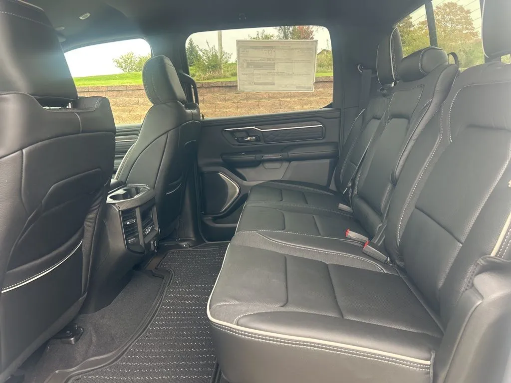 2026 Ram 1500 Limited photo 4