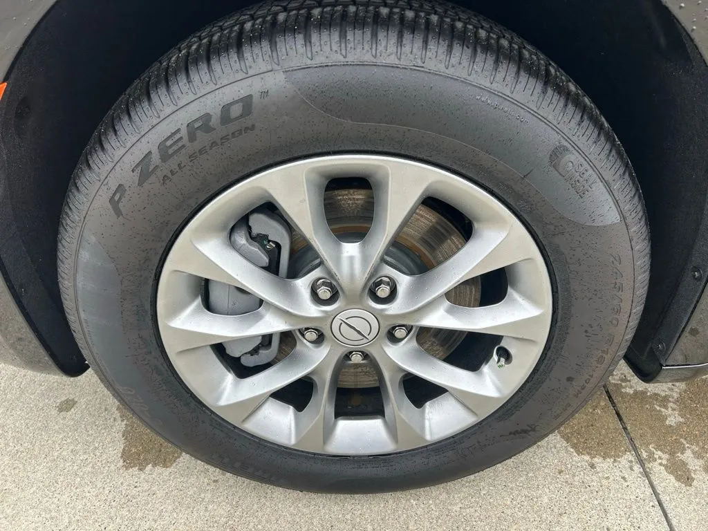 2026 Chrysler Pacifica Select - Photo 34