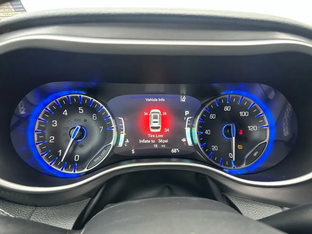 2026 Chrysler Pacifica Select - Photo 27