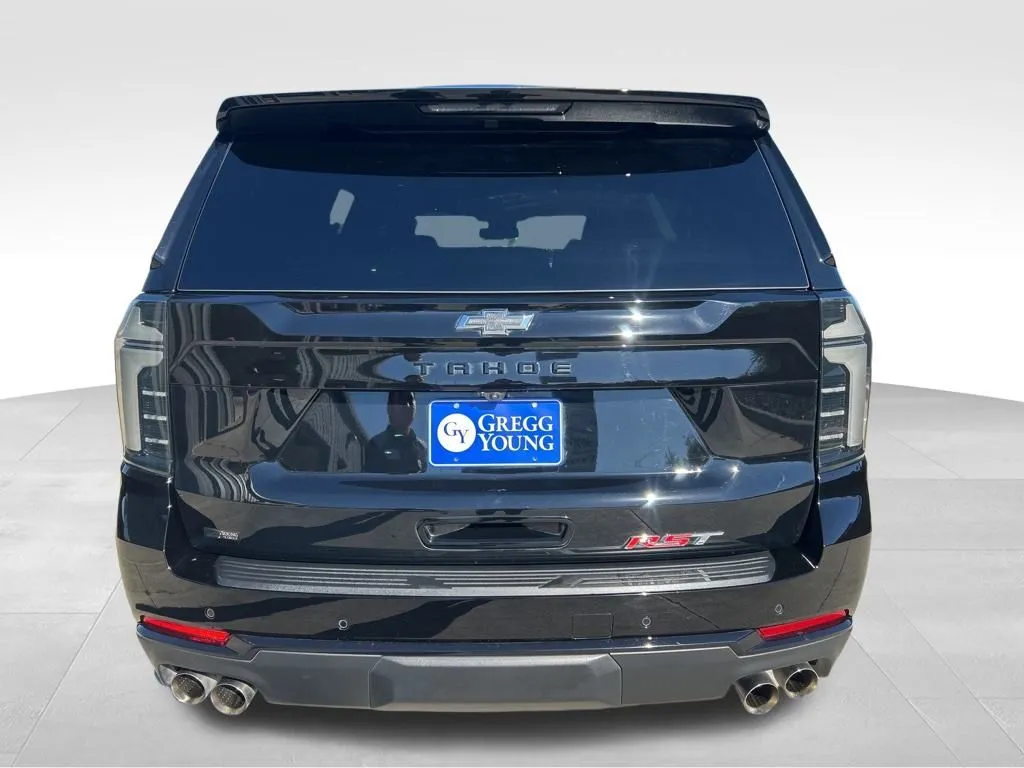 2025 Chevrolet Tahoe RST photo 4