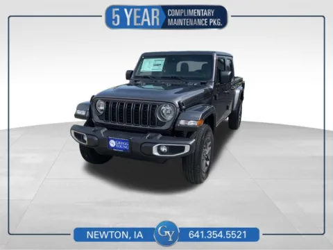 Gray 2025 Jeep Gladiator Sport S for sale in Newton, IA